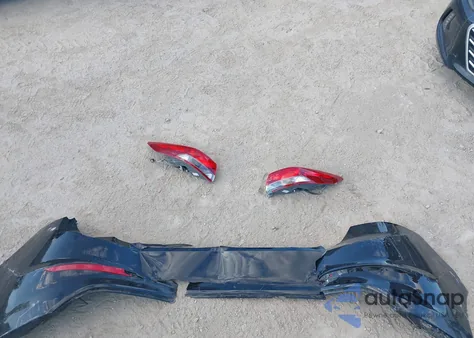 2017 Hyundai Elantra Value Edition z USA, uszkodzony, nr VIN 5NPD84LF0HH147015